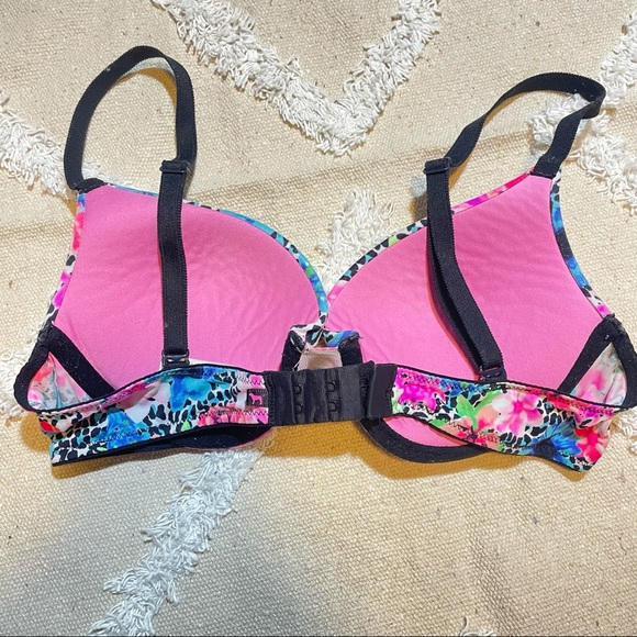 Pink Victoria Secret Wear Everywhere Floral Bra - Picture 2 of 4